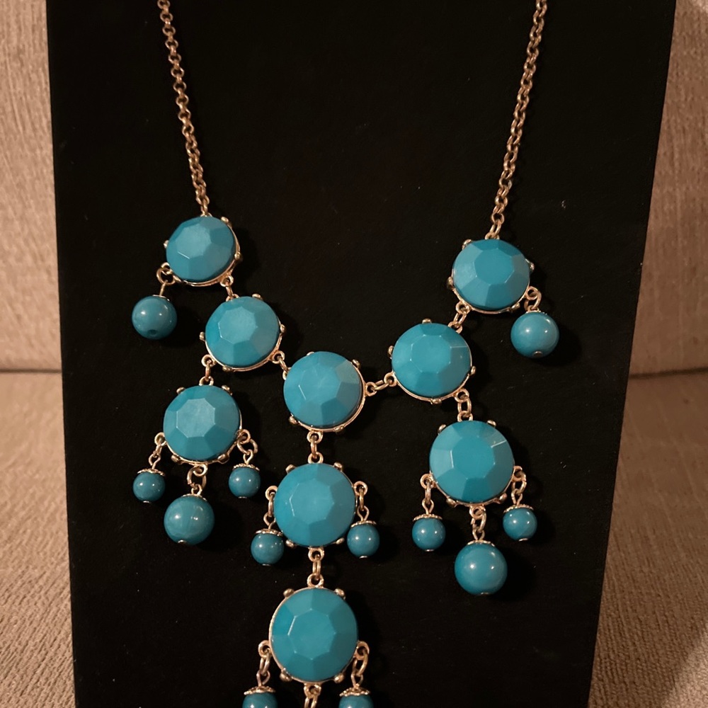Bold Chunky Bib Necklace of Teal Beads